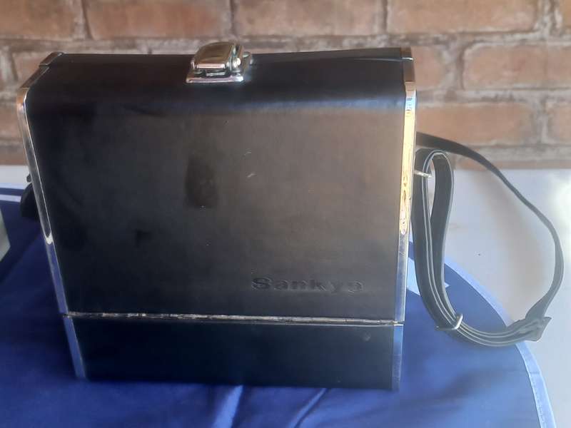 Vintage Sankyo 8-cm camera with bag