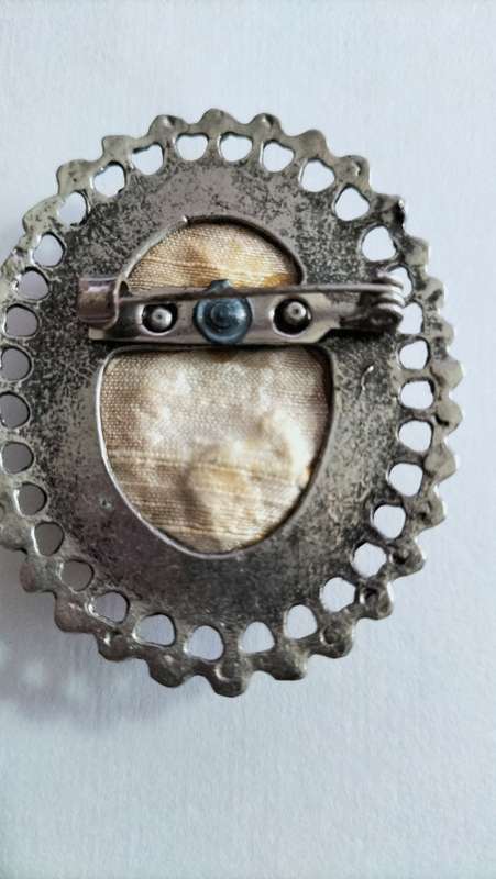 Embroidered Rocco Style Brooch