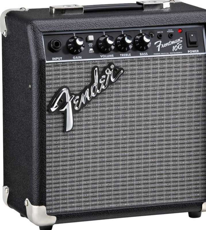 Fender Squier Bullet Strat with Frontman 10G Amp