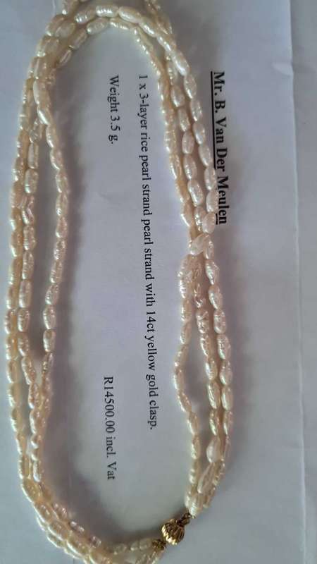 Rice pearl 3 strand necklace