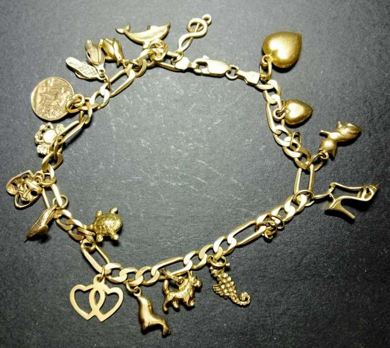 9ct Gold Charm Bracelet