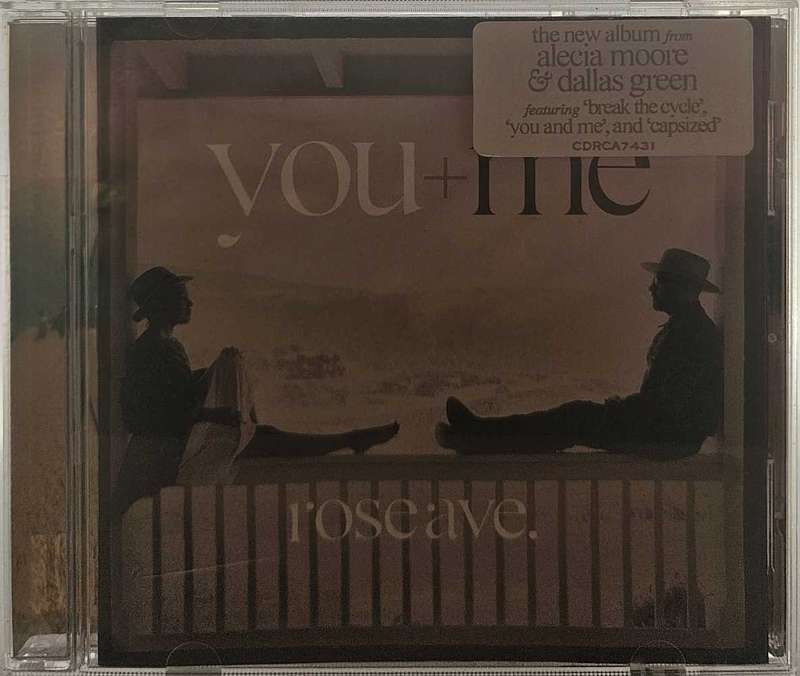 Roseave You+Me. 1570