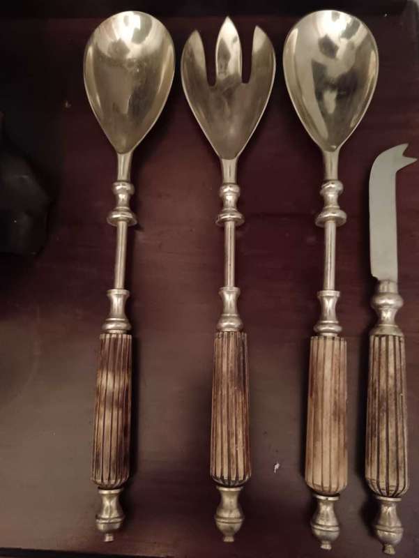 Silver Plated Bone Handled Salad Spoons & Cheese Knife
