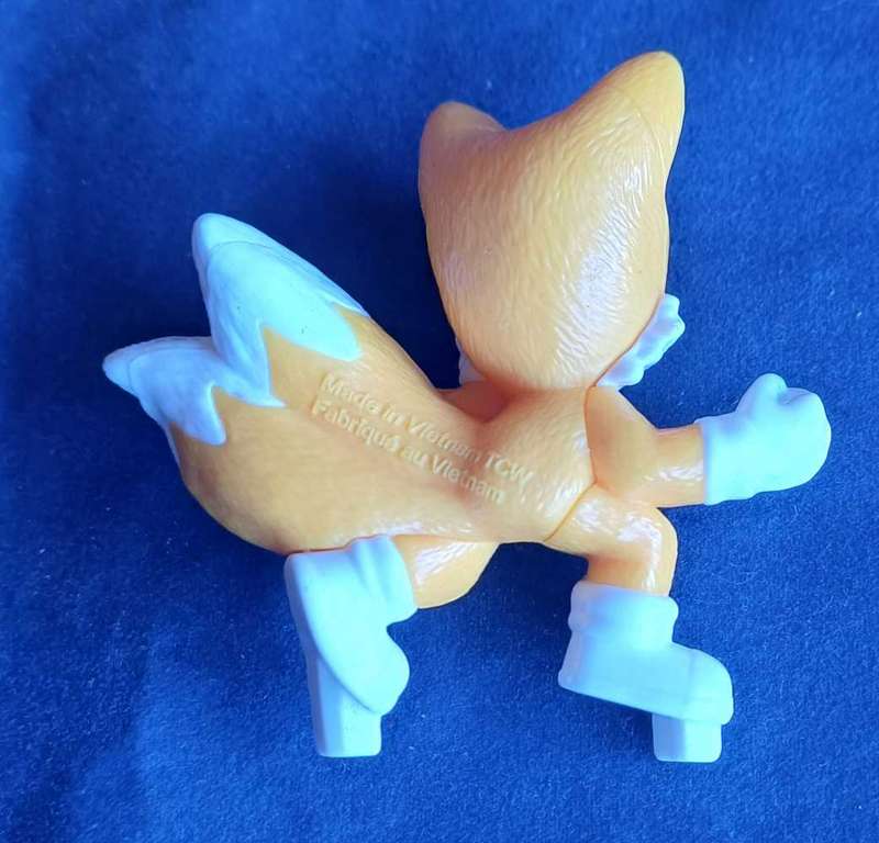 Sonic the hedgehog toy