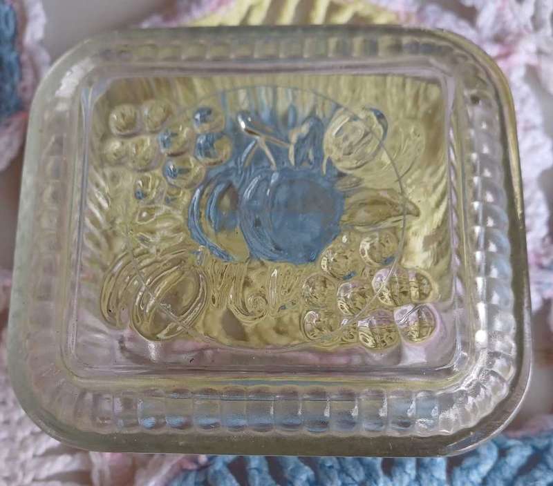 Vintage heavy ribbed glass dish