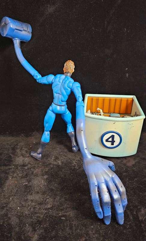 ToyBiz Marvel Legends Fantastic Four