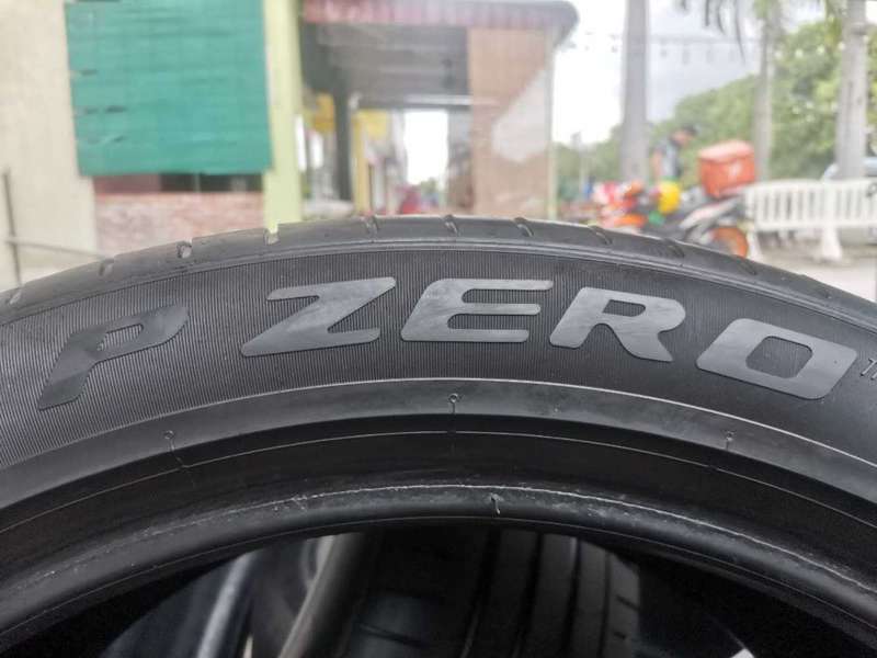 275/40/20 Pirelli Pzrro Runflat used tyres