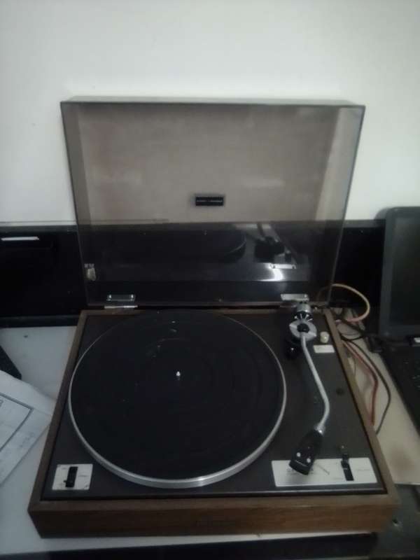 VINTAGE PIONEER TURNTABLE MODEL: PL-12R