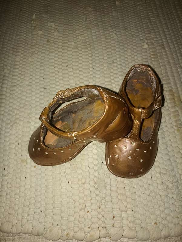 Vintage kids bronz shoes
