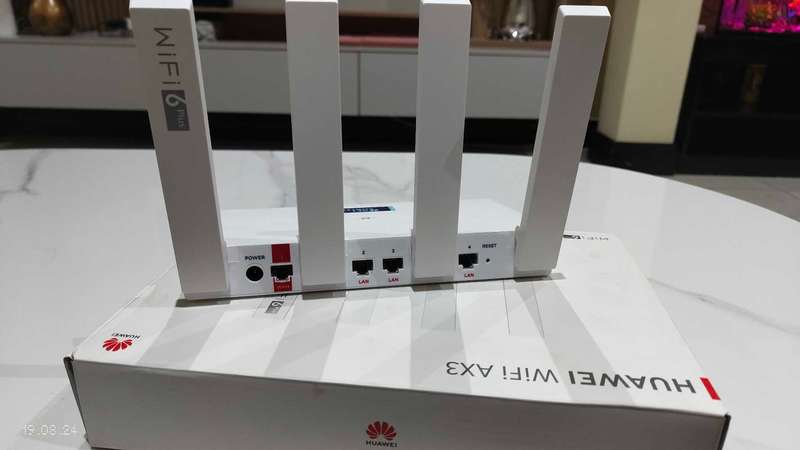 Huawei WiFi AX3 Router/Extender