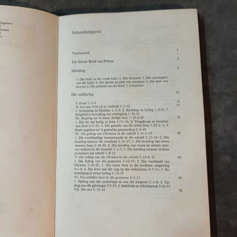 Bible commentary/Kommentaar: Die briewe van Petrus en die brief van Judas. Dr E. P. Groenewald