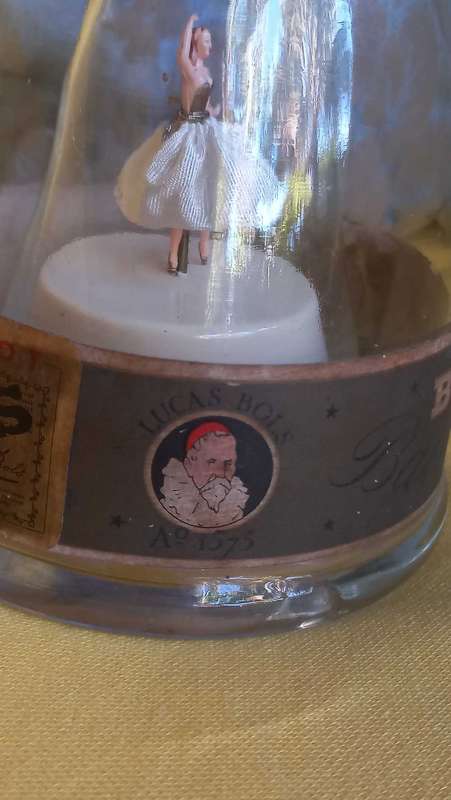 Vintage Working `Bols Ballerina ` musical bottle