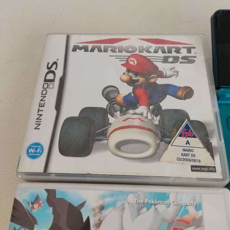 Nintendo 3ds Console with games