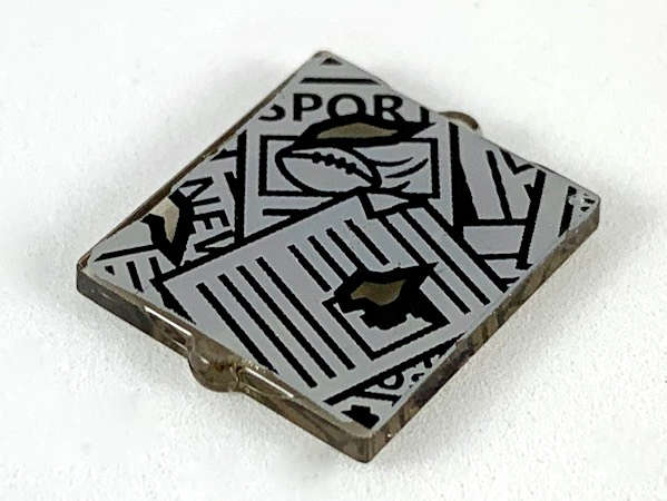 Lego (U) ~ Glass for Window 1 x 2 x 2 Flat Front with Tattered Scattered Newspapers ~ [Trans-Brown]