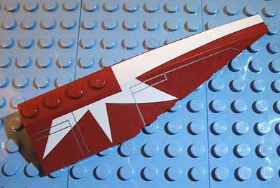Lego (U) ~ Wedge 12 x 3 Right with SW White Stripe and Starburst Pattern ~ [Dark Red]