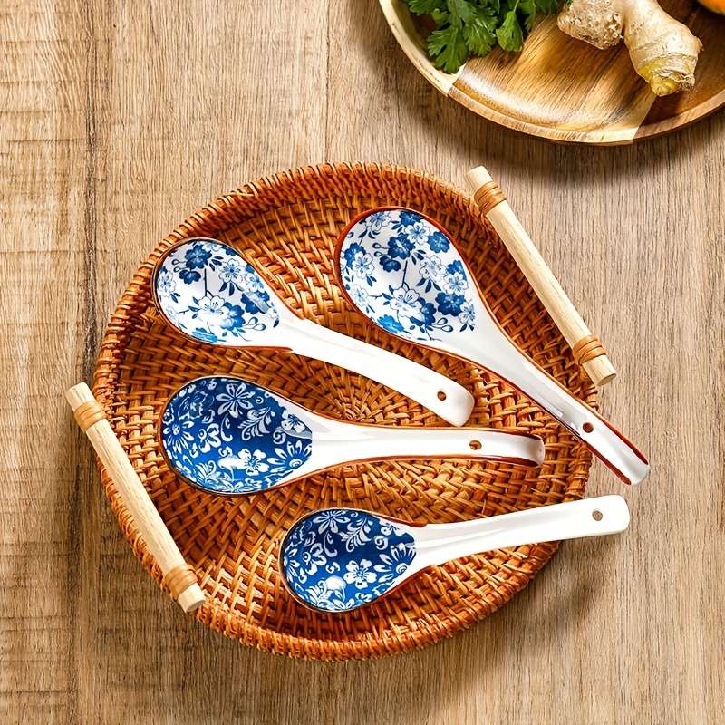 4pcs Ceramic Soup Spoon Japanese Home Use Creative Cute Ramen Noodle Spoon Soup Serving Spoon D