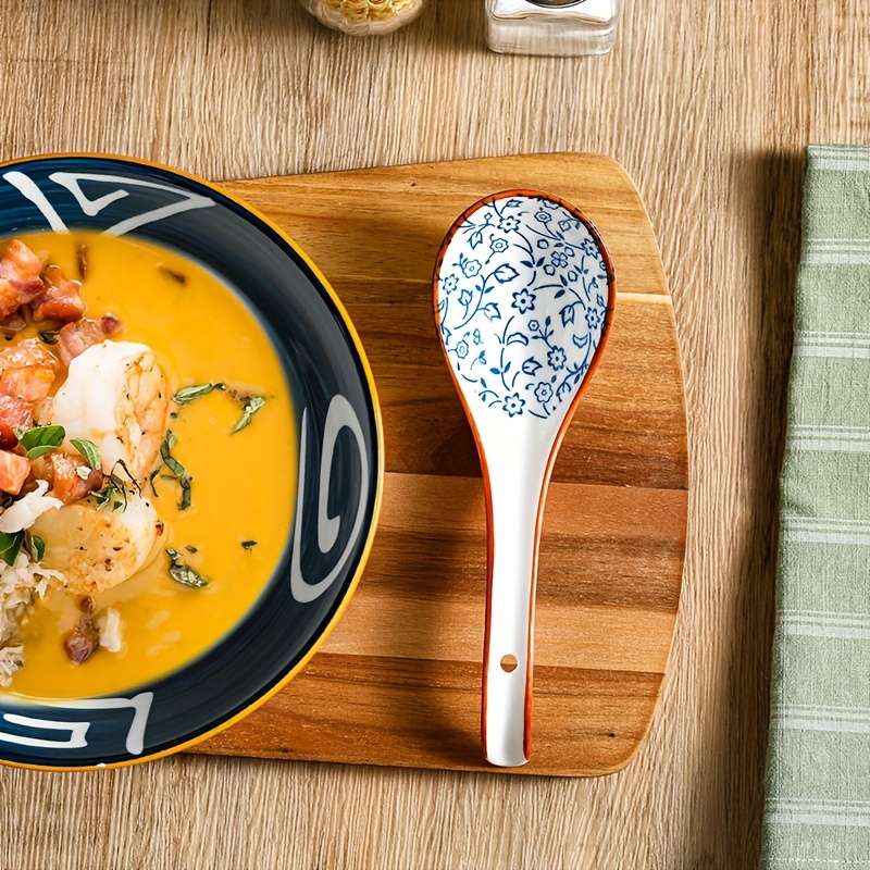 4pcs Ceramic Soup Spoon Japanese Home Use Creative Cute Ramen Noodle Spoon Soup Serving Spoon D