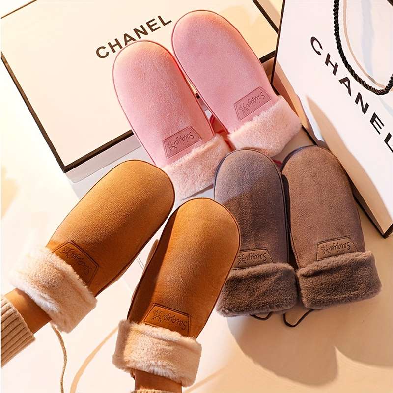 Winter Gloves Color Grey