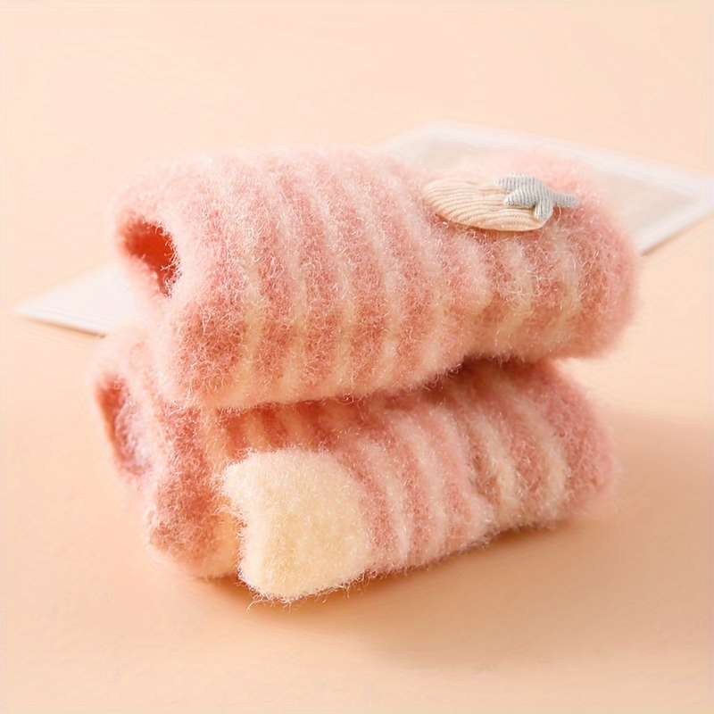 Winter Gloves Color Pink Size 5 To 24 Months