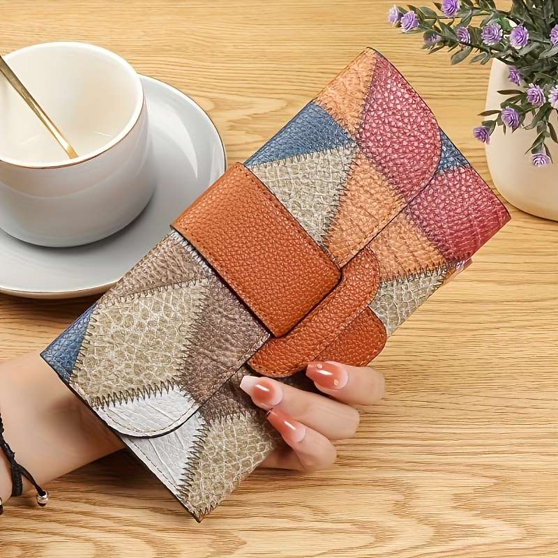 1pc A Vintage-Style Women'S Long Wallet Available in Three Colors Featuring a Multi-Colored Geomet