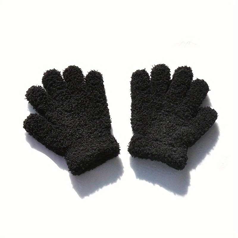 Winter Gloves Color Black