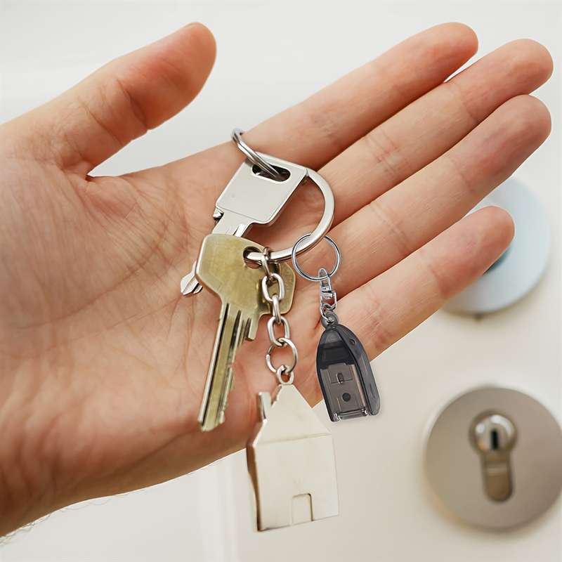 1pc Travel Nail Clipper Keychain Portable Thick Nail Special Nail Clipper with Nail File Mini F
