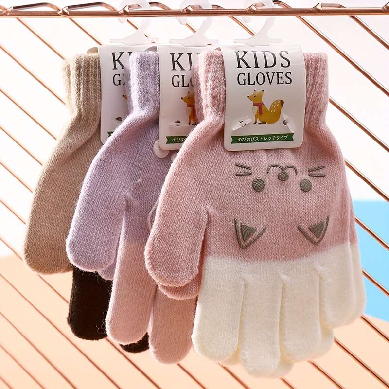 Winter Gloves Color Pink Size 3 To 6 Years Old