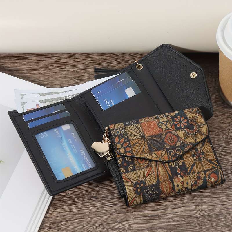 1pc Chic Heart-Shaped Metal Tassel Accent Womens WalletCompact Retro Floral Print Purse with