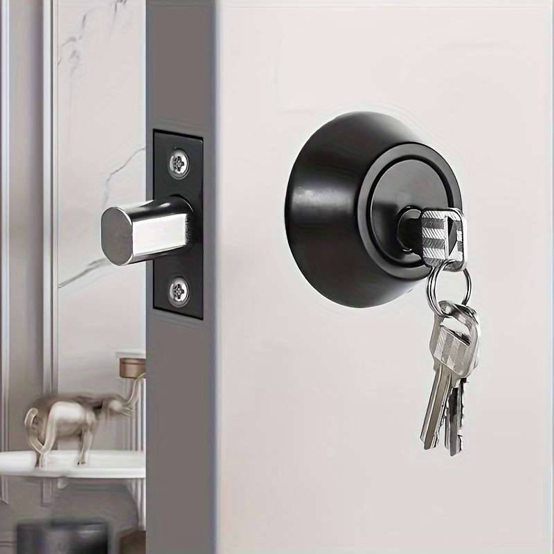 Lock Color Black