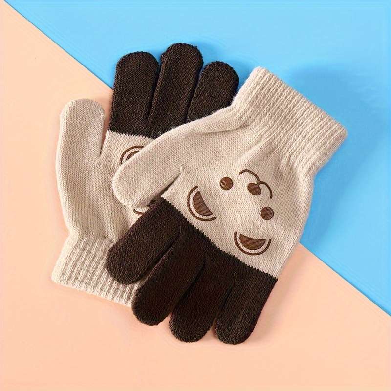 Winter Gloves Color Pink Size 3 To 6 Years Old