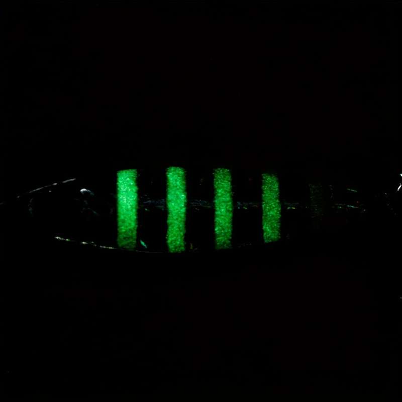 1pc Glow-in-the-Dark Lead Fishing Lure Hard Bait Metal Hook Feathered Hook 8.8cm-61.1g