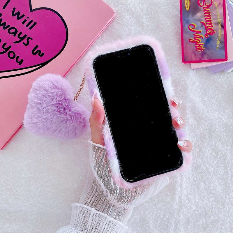 1Pc Mixed Color For iPhone 7 Plus 8 Plus Plush Heart Pendant Phone Case