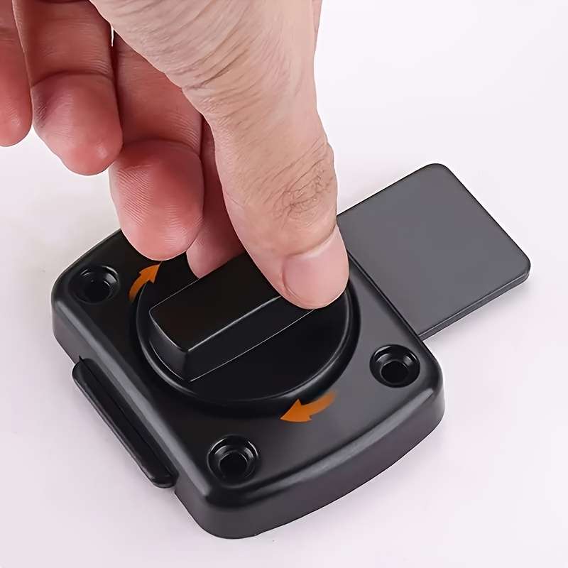 Lock Model Black