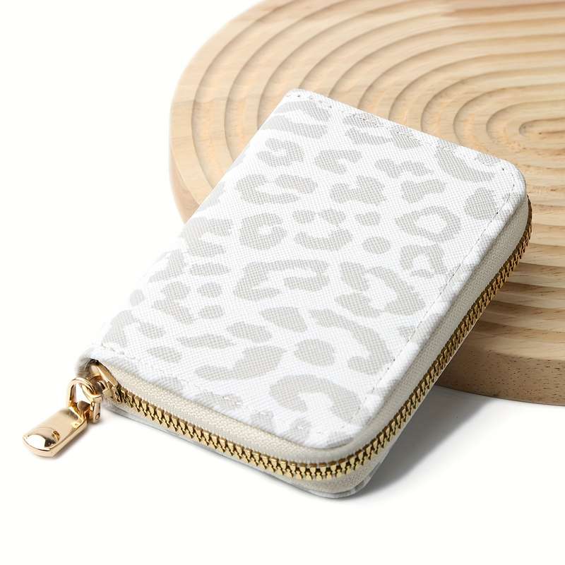 1pc Everyday Elegance Stylish Leopard Print Wallet for WomenCompact Lightweight and Secure Z