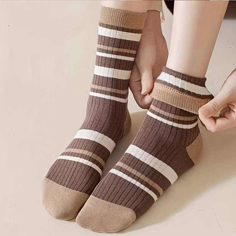 5 Pairs Of Mixed Colors One Size High Elastic Socks
