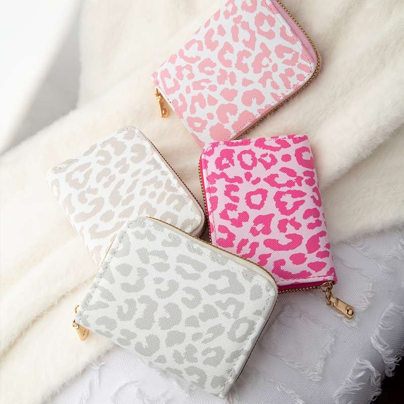 1pc Everyday Elegance Stylish Leopard Print Wallet for WomenCompact Lightweight and Secure Z