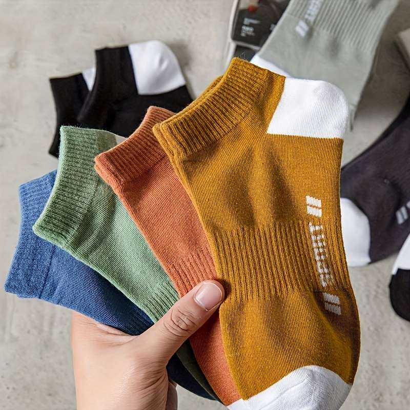 1 Pair Random Color One Size Socks