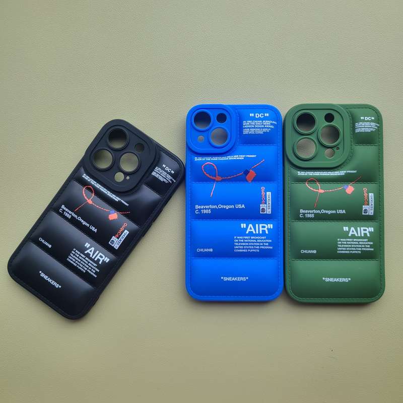 1Pc Mixed Color  For iPhone 11 Pro Max Down Jacket Design Phone Case