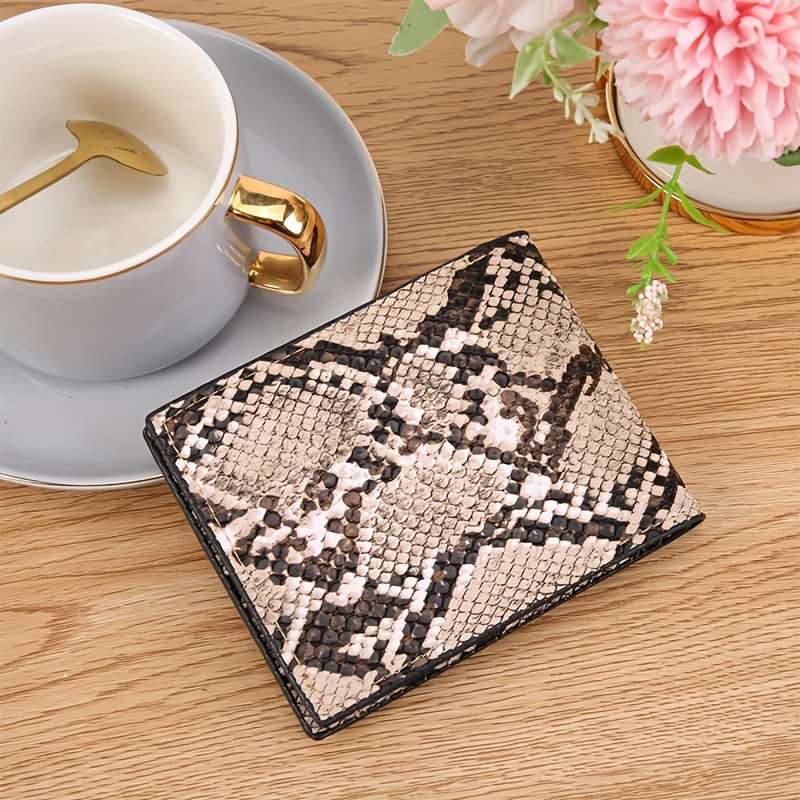 1pc European Vintage Style Short Men's Wallet with Animal Print PVC Material Multiple Card Slots