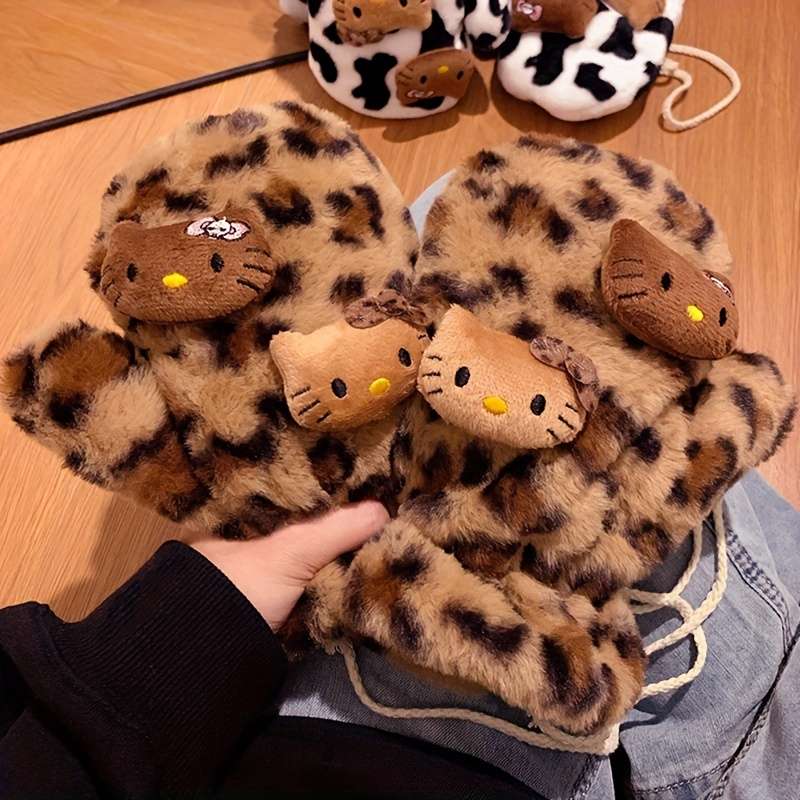 Winter Gloves Color Brown