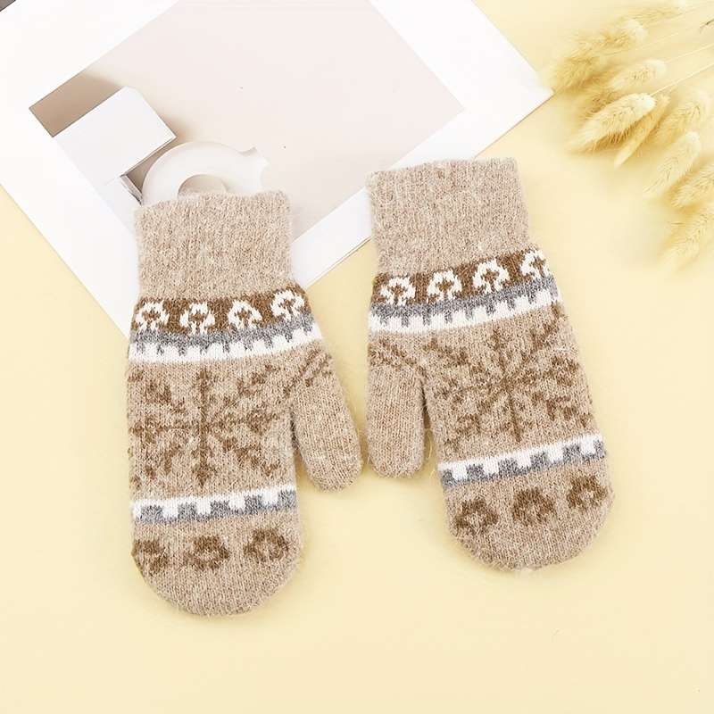 Winter Gloves Color Grey