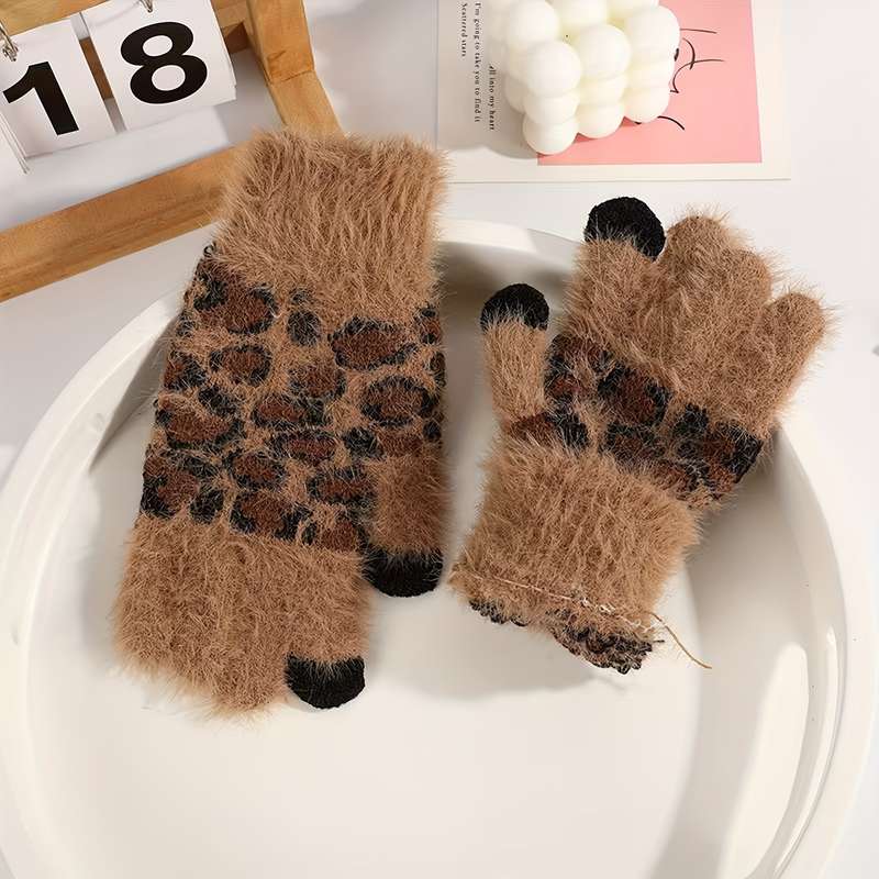 Winter Gloves Color A Brown