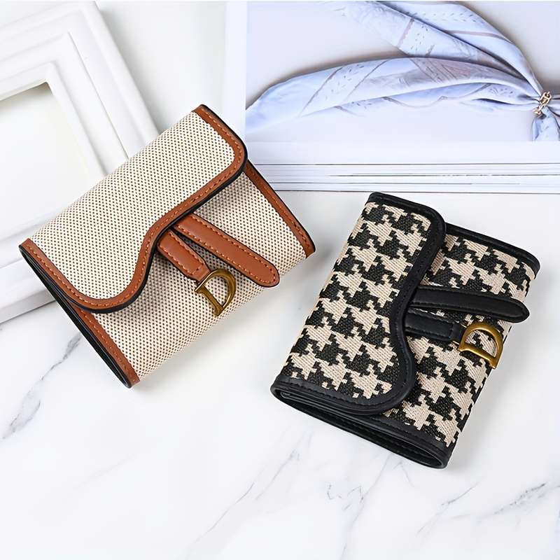 1pc Elegant Check Pattern D Letter Design Card HolderStylish Short Wallet for Women and Girls M