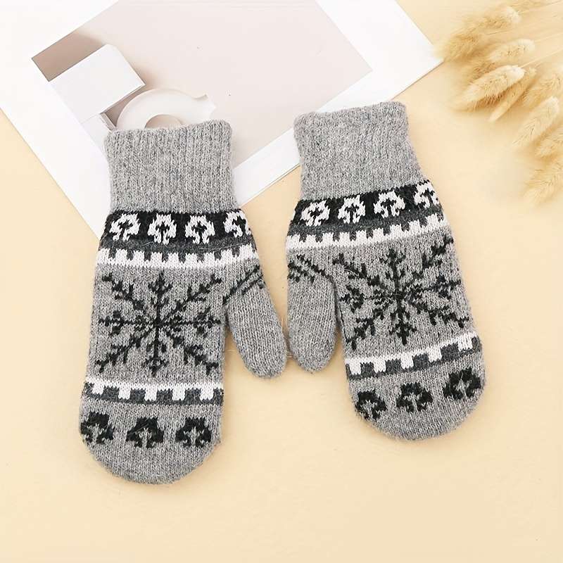 Winter Gloves Color Grey