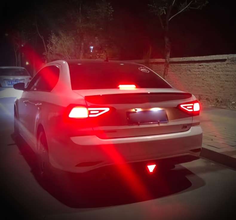 1pc 12V LED Triangular Car Decoration Lamp New Style for Car Without Battery