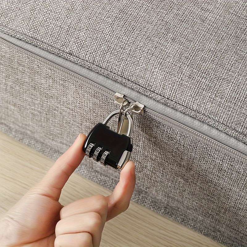 Lock Color Black