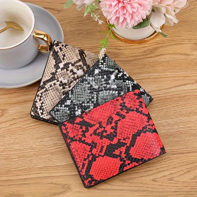 1pc European Vintage Style Short Men's Wallet with Animal Print PVC Material Multiple Card Slots