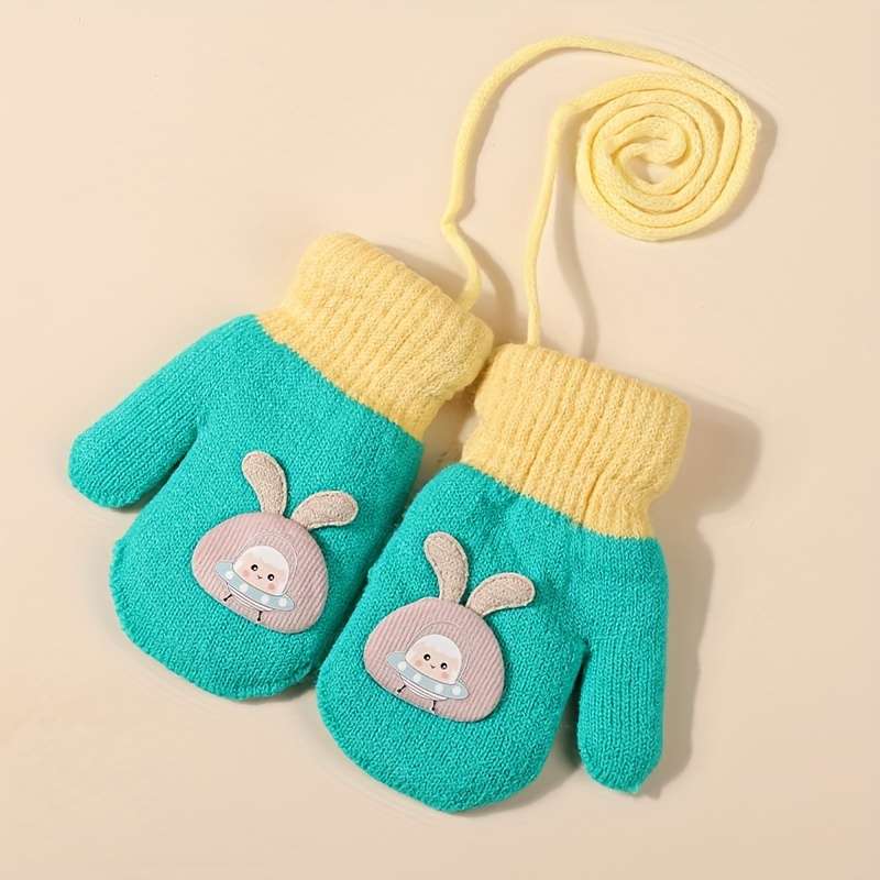 Winter Gloves Color Deep Green Size 0 To 3Y