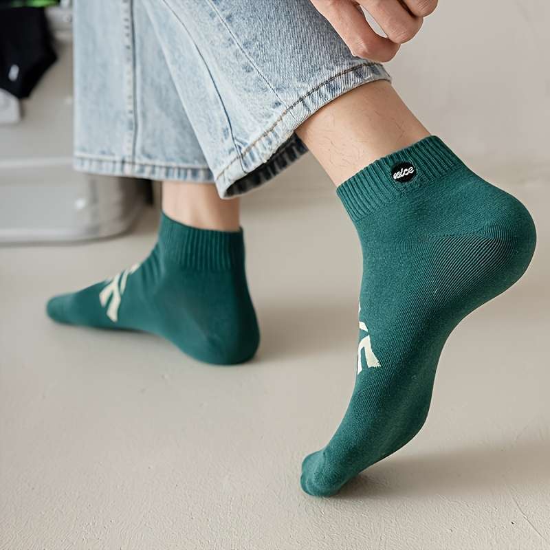 10 Pairs 8391 One Size High Elastic Socks
