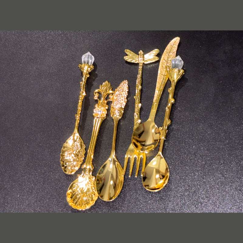 6pcs Small Spoon Fork Set Vintage Golden Teaspoon Fruit Fork Cup Stirring Coffee Spoon